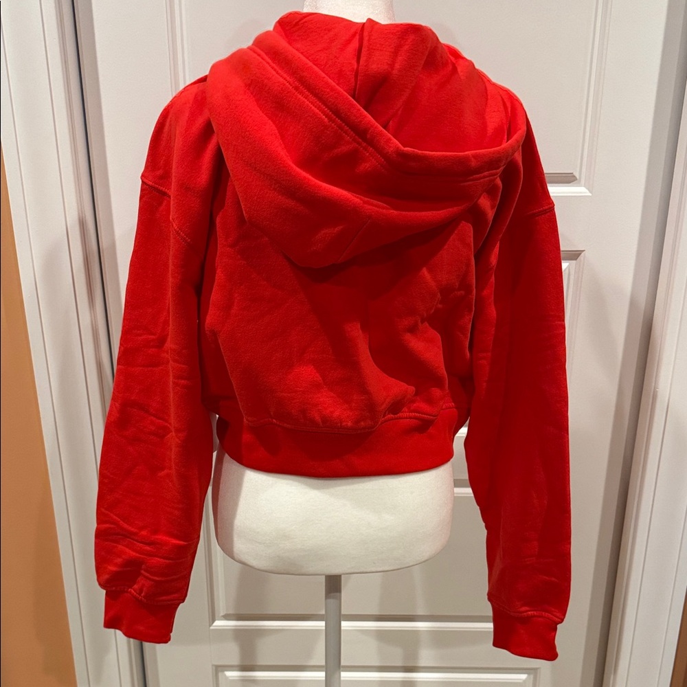 Athleta NWT Cropped Hoodie - Picture 2 of 2
